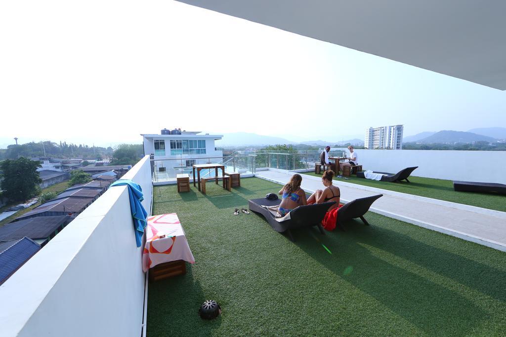 Modern Thai Suites Phuket Exterior foto