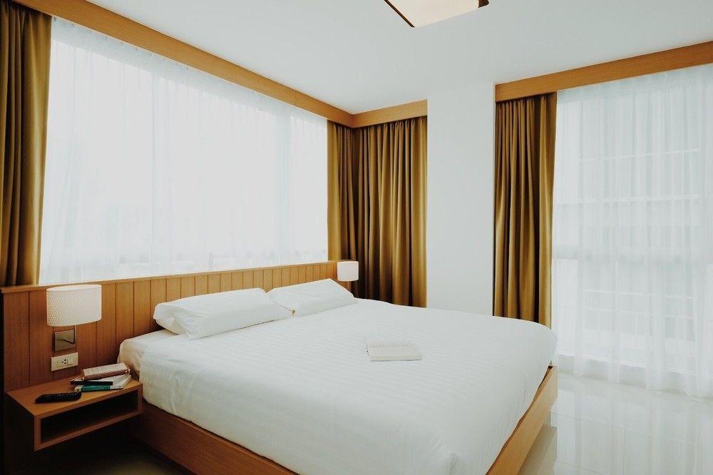 Modern Thai Suites Phuket Exterior foto